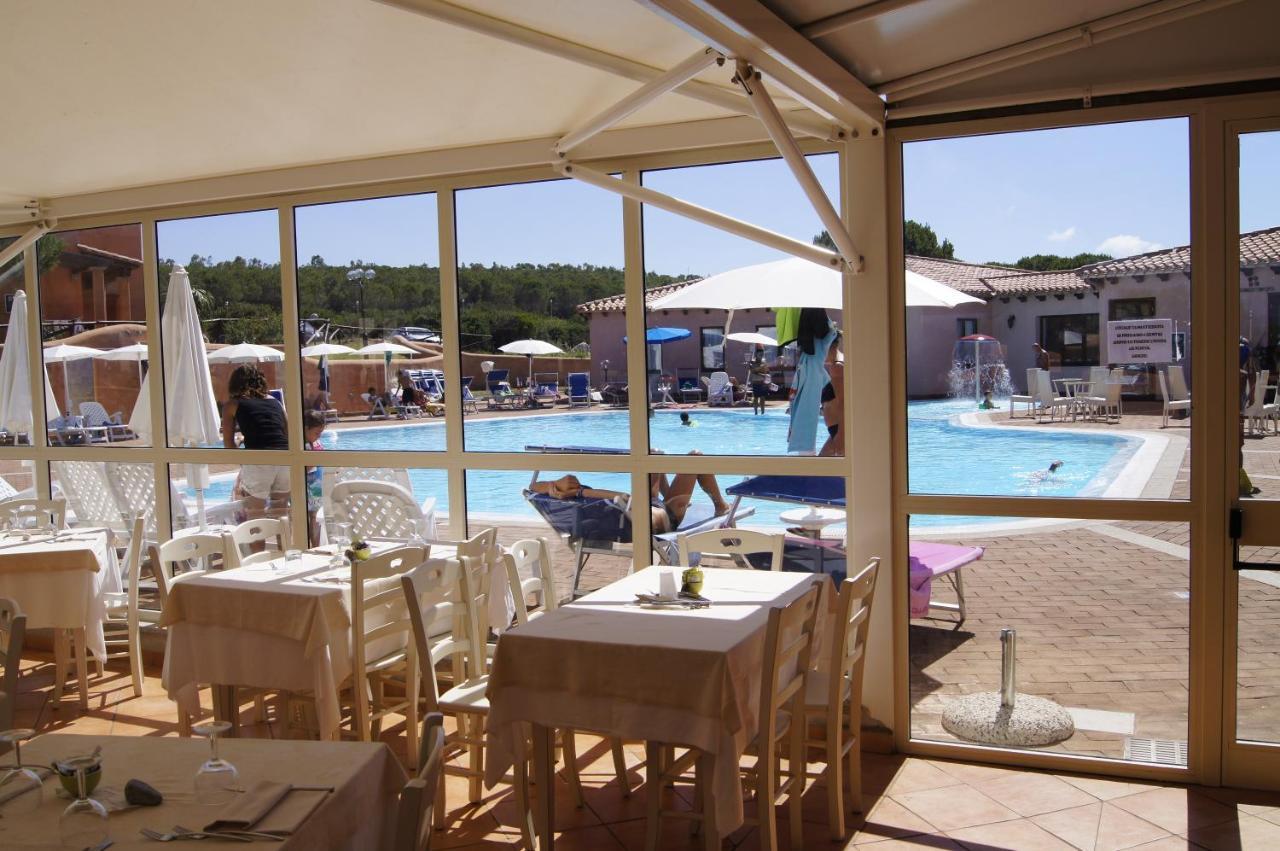 Borgo Dei Pescatori Hotel Aglientu Eksteriør billede