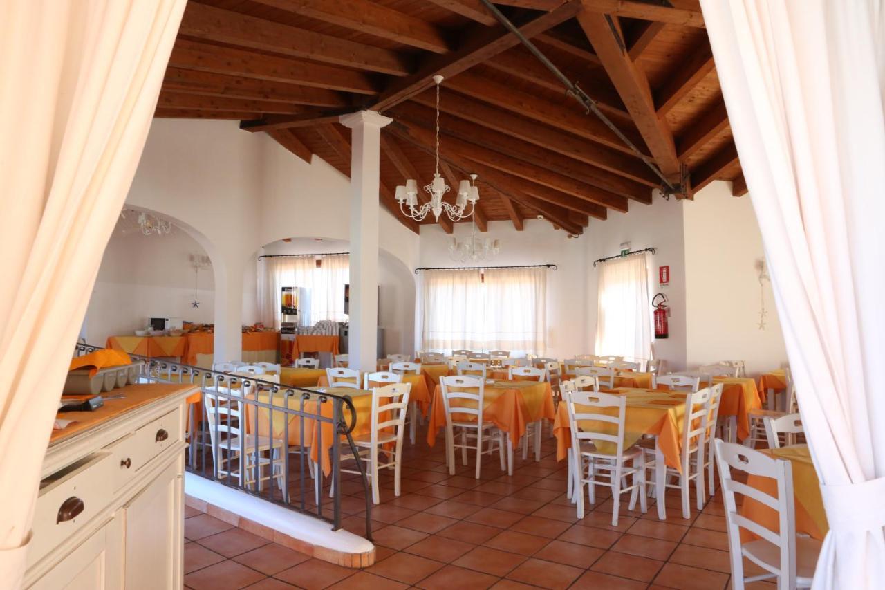 Borgo Dei Pescatori Hotel Aglientu Eksteriør billede